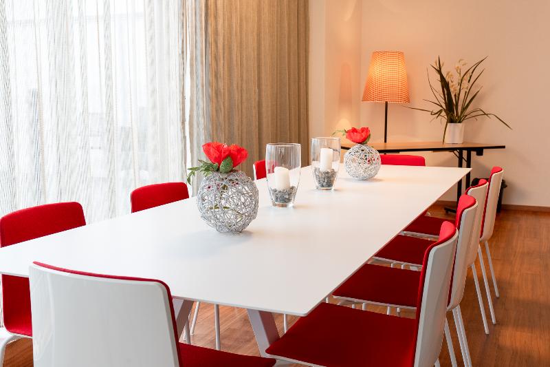 SwissEver Hotel - Lobi