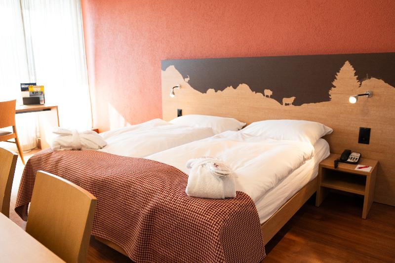 SwissEver Hotel - Oda