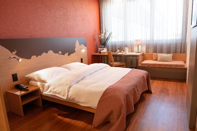 SwissEver Hotel - Oda