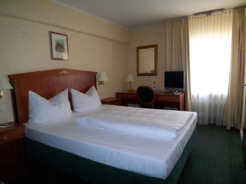 Best Western Parkhotel Krone - Genel