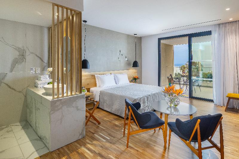 Anemi Hotel & Suites - Oda