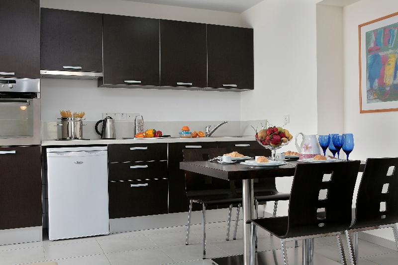 Anemi Hotel & Suites - Oda