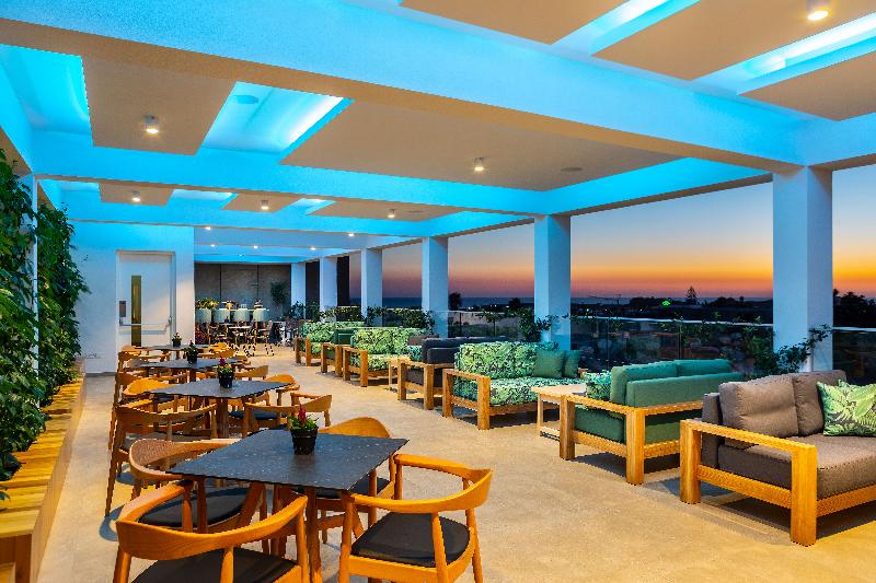 Anemi Hotel & Suites - Teras