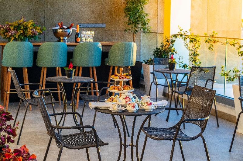 Anemi Hotel & Suites - Teras
