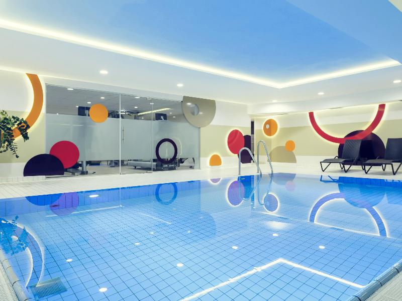 Mercure Hotel Duesseldorf Kaarst - Havuz
