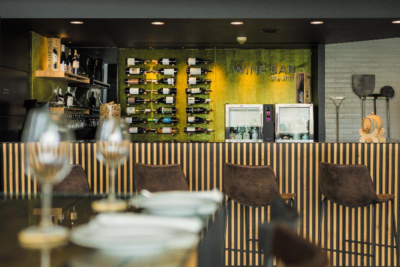 The Lince Azores - Bar