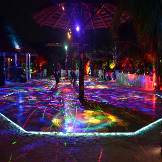 Adaaran Select Hudhuranfushi Resort fotoÄŸrafÄ±