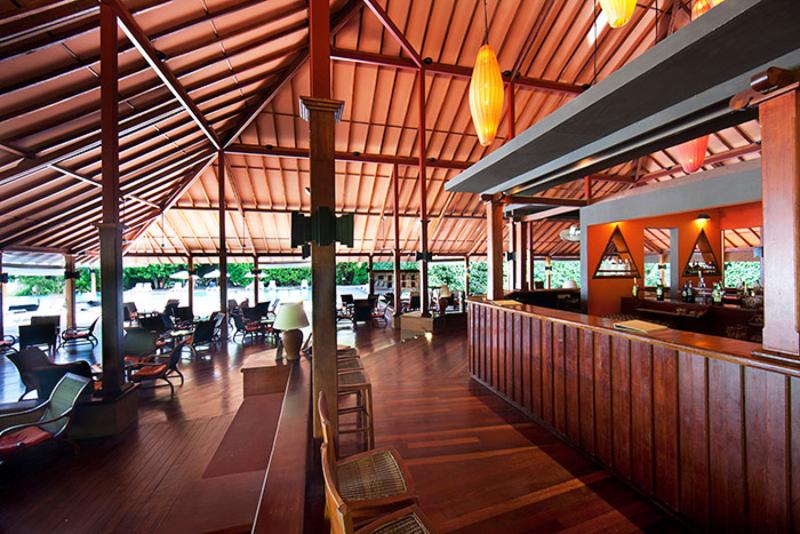 Adaaran Select Meedhupparu - Bar