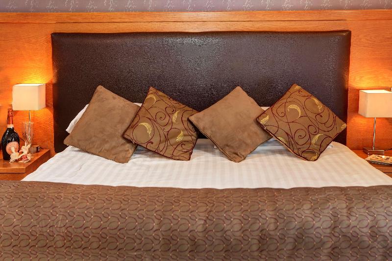 Burn Hall Hotel - Oda