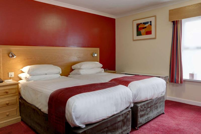 Burn Hall Hotel - Oda