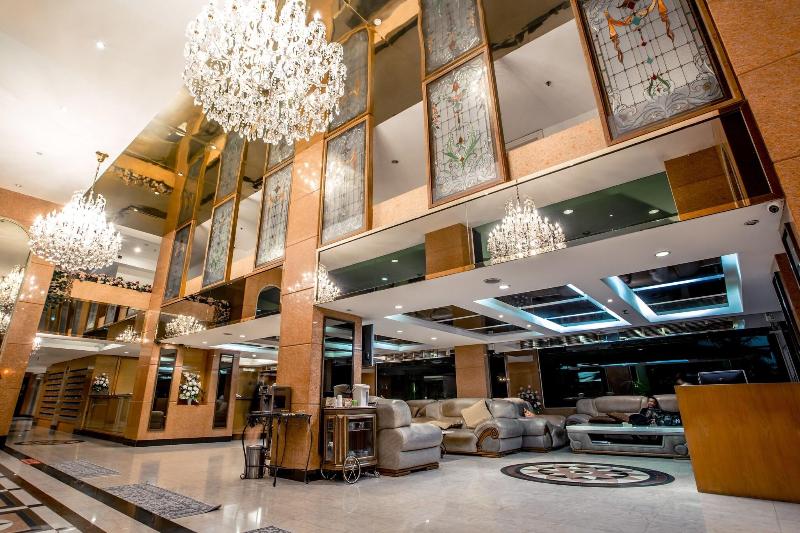 Hope Land Hotel Sukhumvit 24 - Lobi