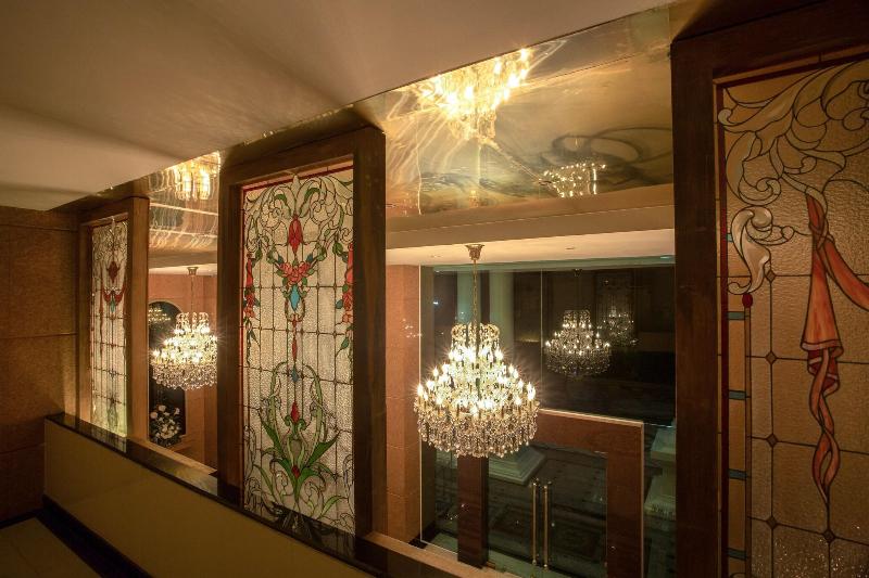 Hope Land Hotel Sukhumvit 24 - Lobi