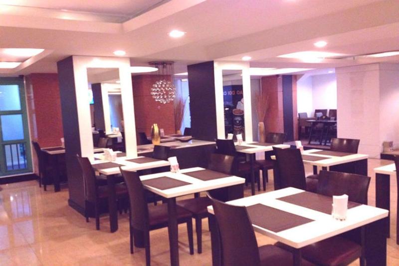 Hope Land Hotel Sukhumvit 24 - Restoran