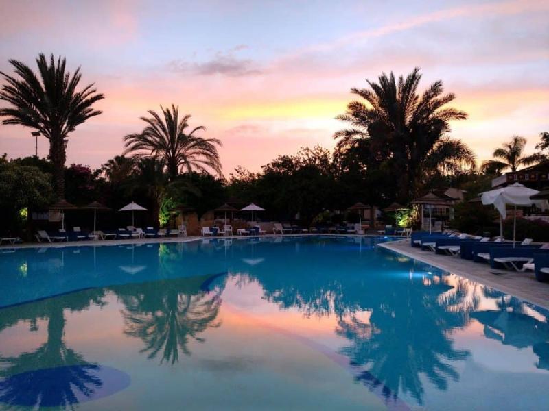 Paphos Gardens Holiday Resort - Genel