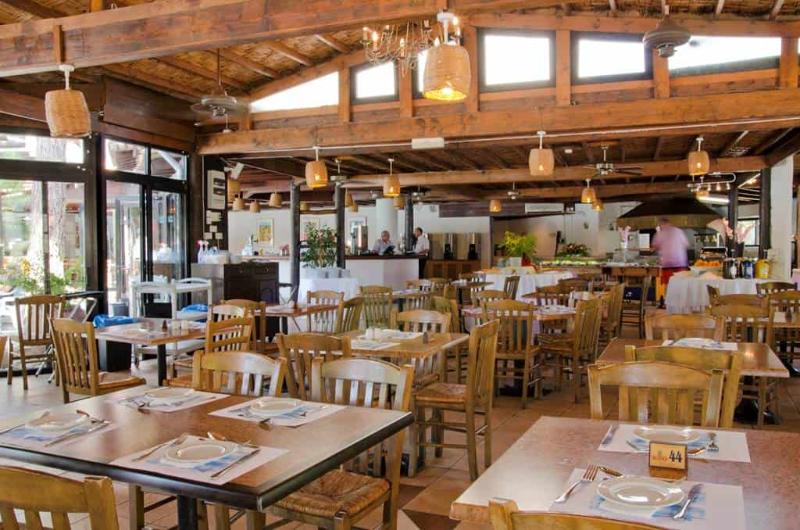 Paphos Gardens Holiday Resort - Restoran