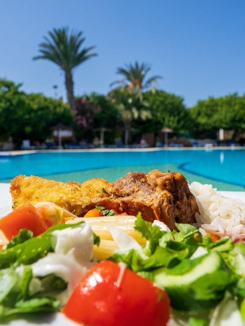 Paphos Gardens Holiday Resort - Restoran