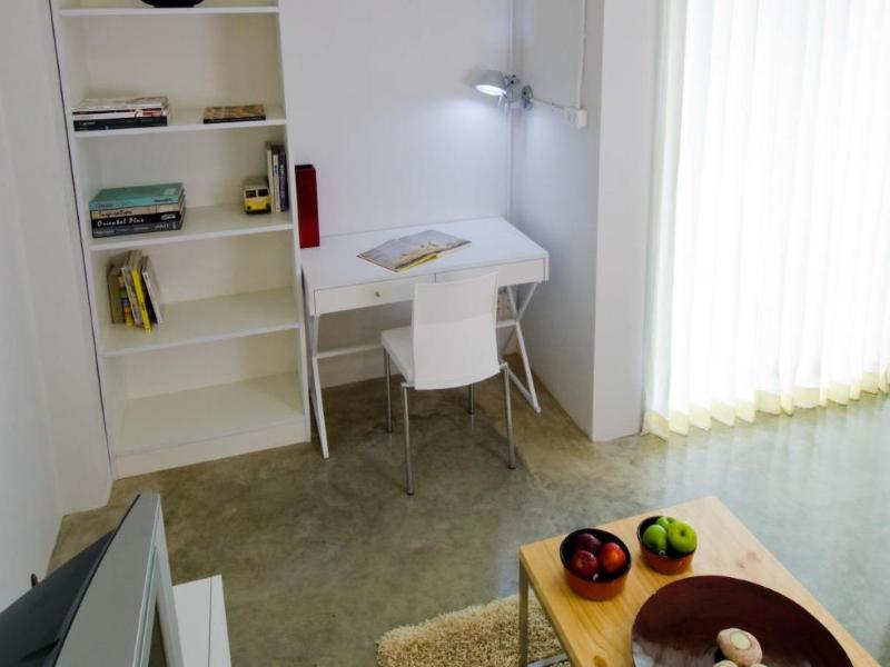 T Series Place(formerly 212 Serviced Apartment) - Oda