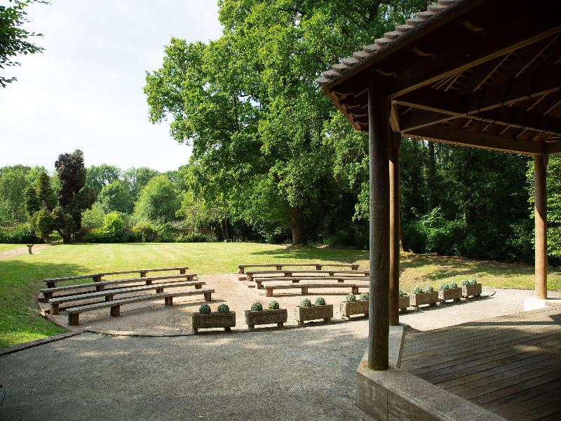 Stanhill Court - Toplantı