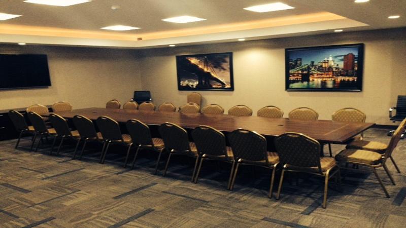 Holiday Inn L.I. City Manhattan View ( Closed) - Toplantı