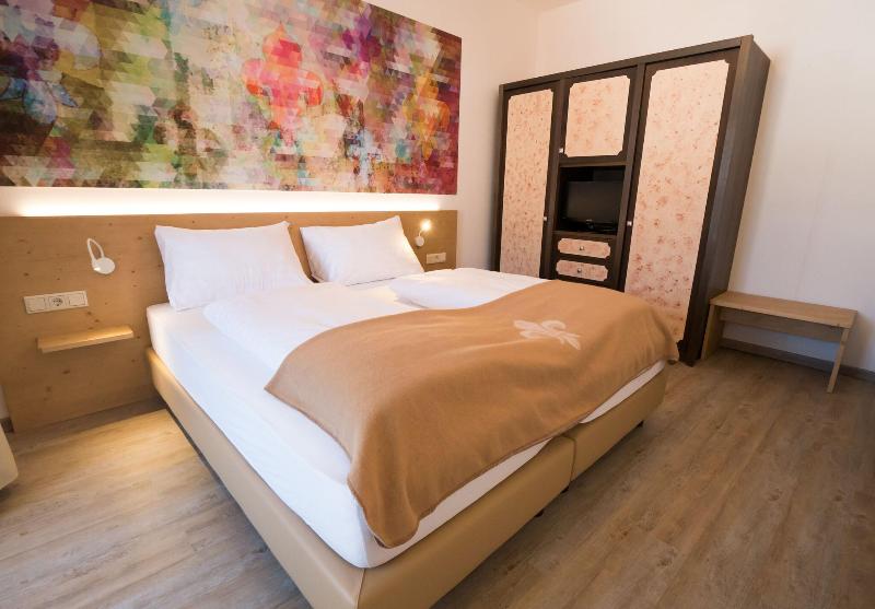 MIRA Hotel Schloss Rosenegg - Oda