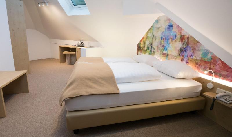 MIRA Hotel Schloss Rosenegg - Oda