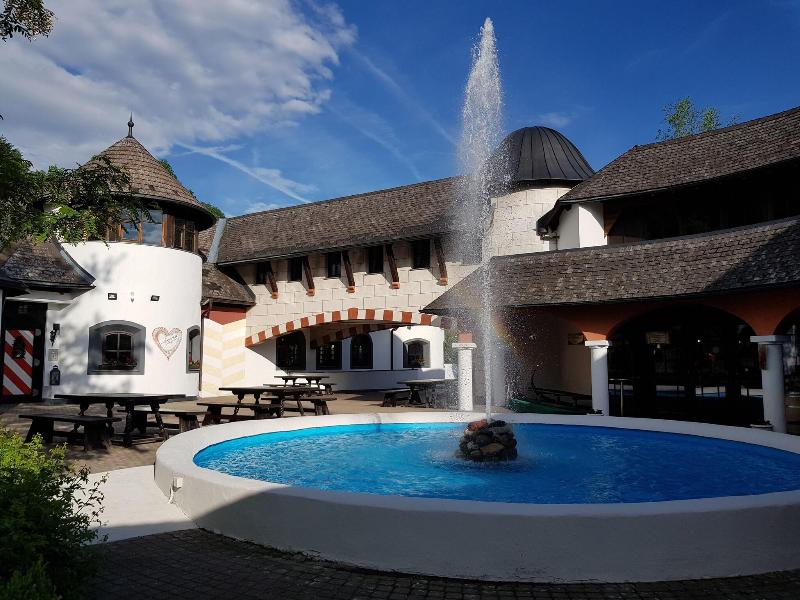 MIRA Hotel Schloss Rosenegg - Teras