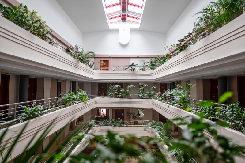 Airport Hotel Budapest - Genel