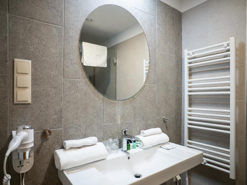 Airport Hotel Budapest - Oda