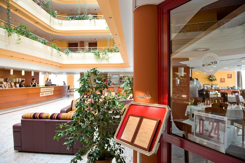 Airport Hotel Budapest - Restoran