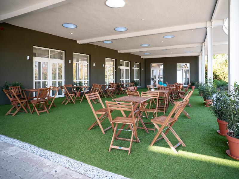 Airport Hotel Budapest - Teras