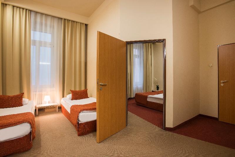 Star Hotel by Mellow Mood Hotels - Oda