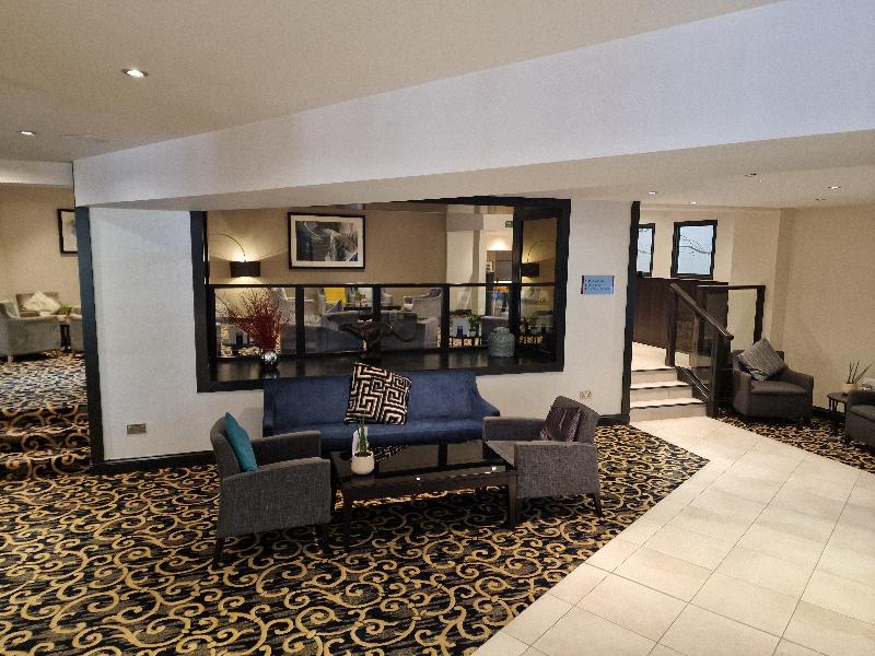 Felbridge Gatwick Hotel & Spa - Lobi