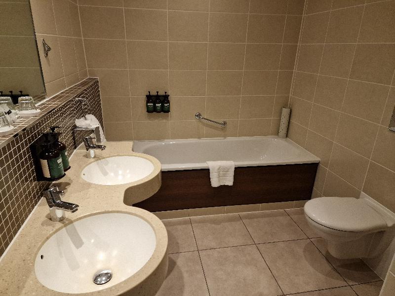 Felbridge Gatwick Hotel & Spa - Oda