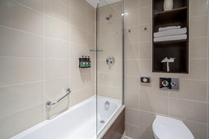 Felbridge Gatwick Hotel & Spa - Oda