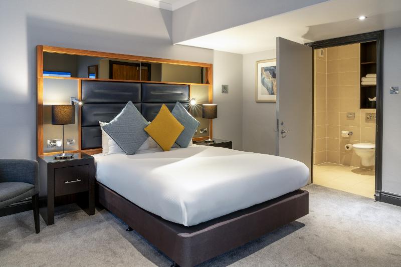 Felbridge Gatwick Hotel & Spa - Oda