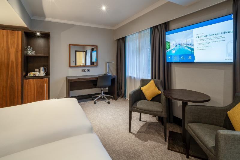 Felbridge Gatwick Hotel & Spa - Oda