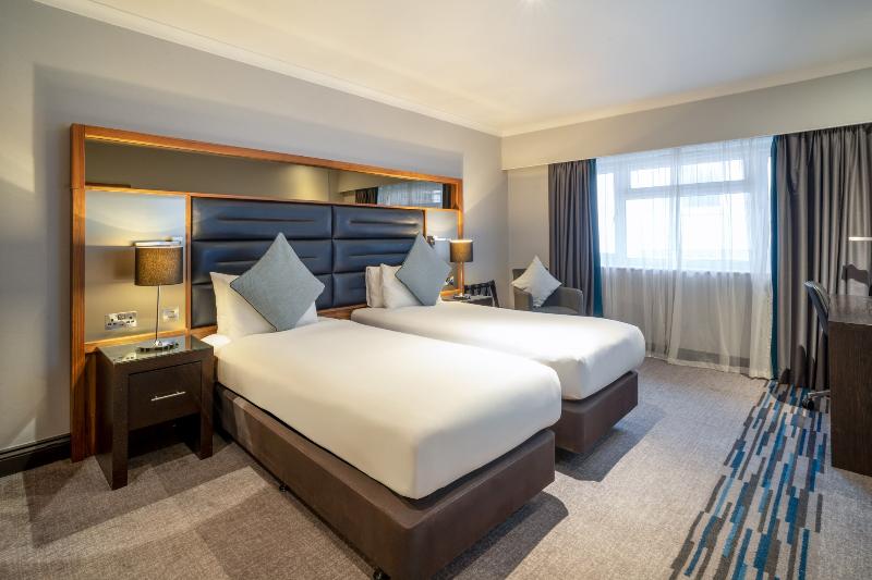 Felbridge Gatwick Hotel & Spa - Oda