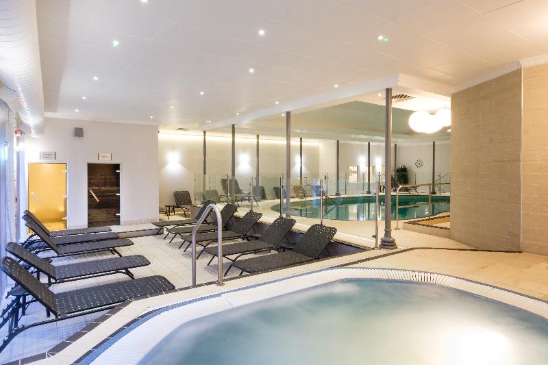 Felbridge Gatwick Hotel & Spa - Havuz