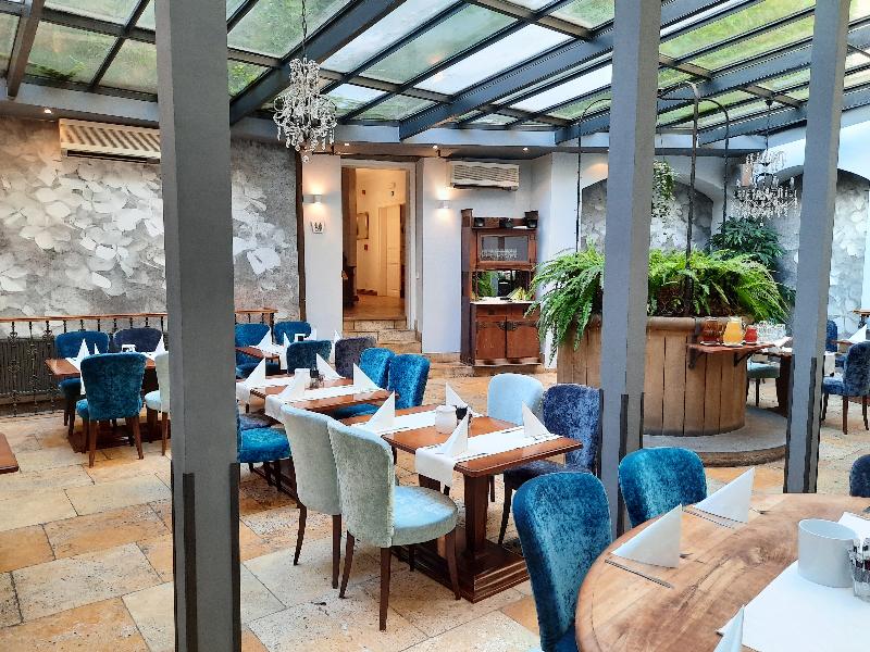 Antik Hotel Prague - Genel