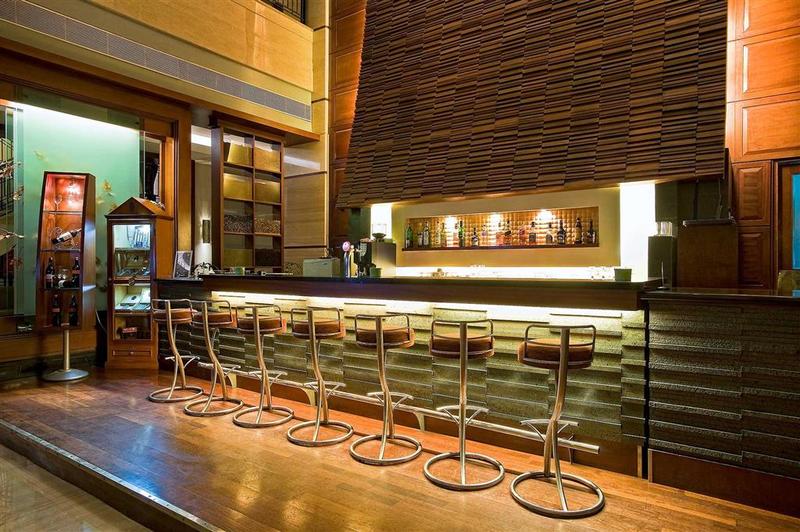 Novotel Semarang - Bar