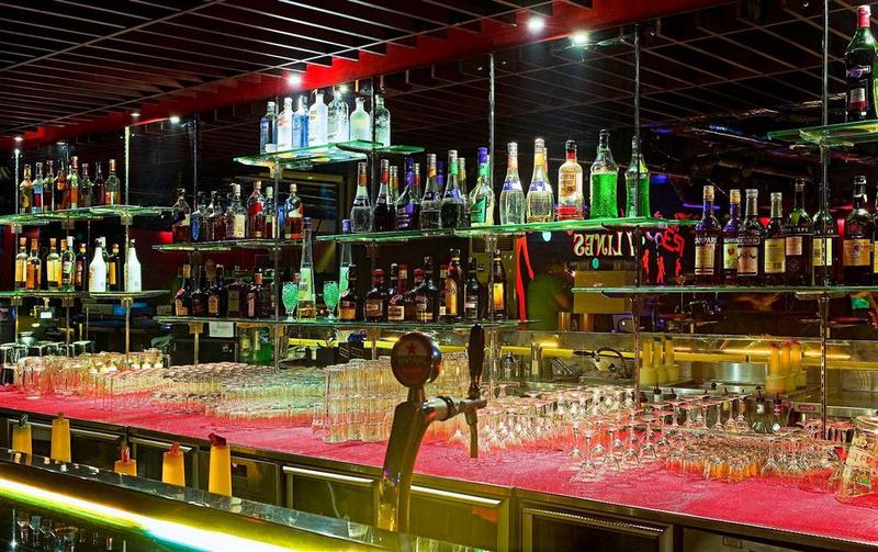 Novotel Semarang - Bar
