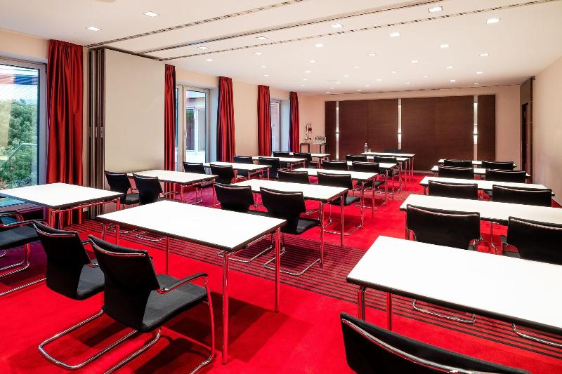 Sheraton Düsseldorf Airport - Toplantı