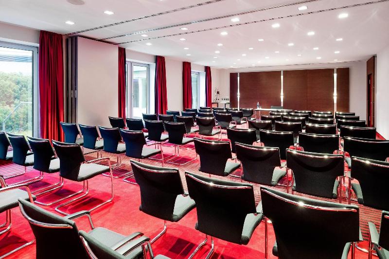 Sheraton Düsseldorf Airport - Toplantı