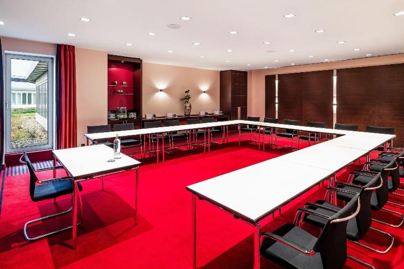 Sheraton Düsseldorf Airport - Toplantı