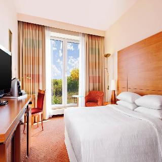 Sheraton Düsseldorf Airport fotoÄŸrafÄ±