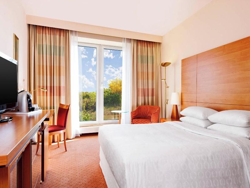 Sheraton Düsseldorf Airport - Oda
