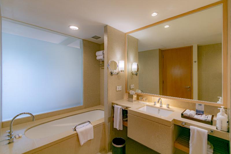 Holiday Inn Resort Baruna Bali - Oda