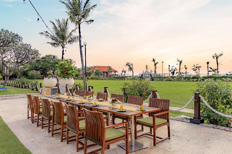 Holiday Inn Resort Baruna Bali - Restoran