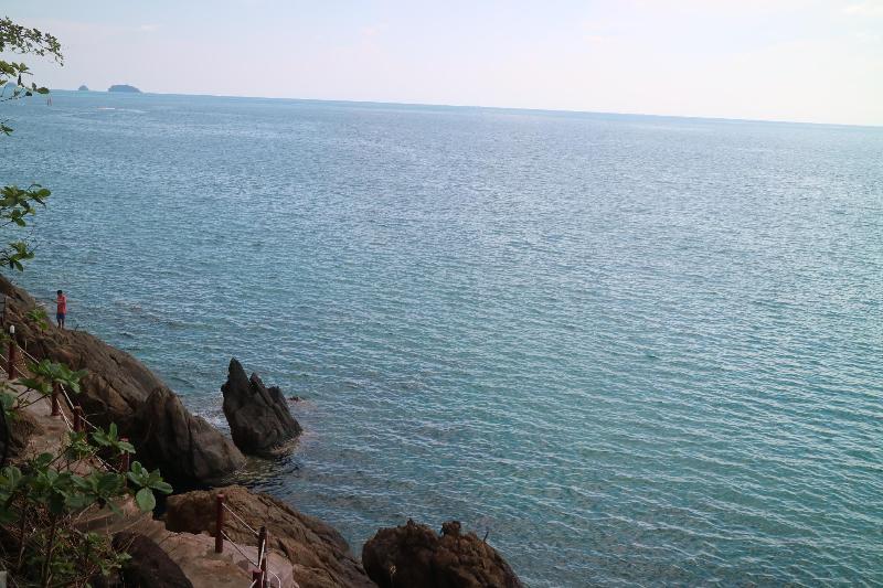 Chang Cliff Resort - Plaj