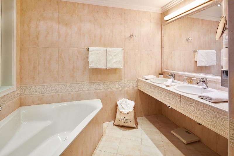 Grand Hotel Zell am See - Oda